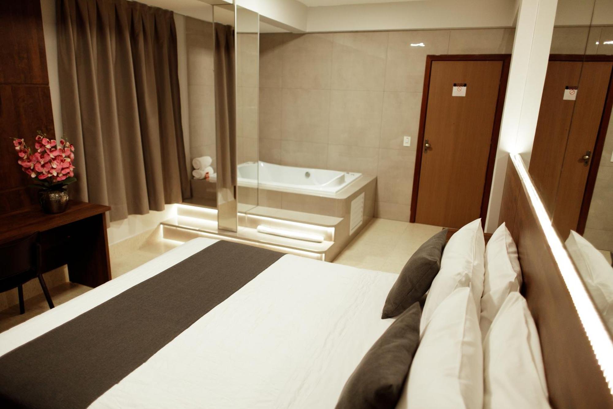 Roma Hotel By H Hoteis - Airport Brasília Extérieur photo