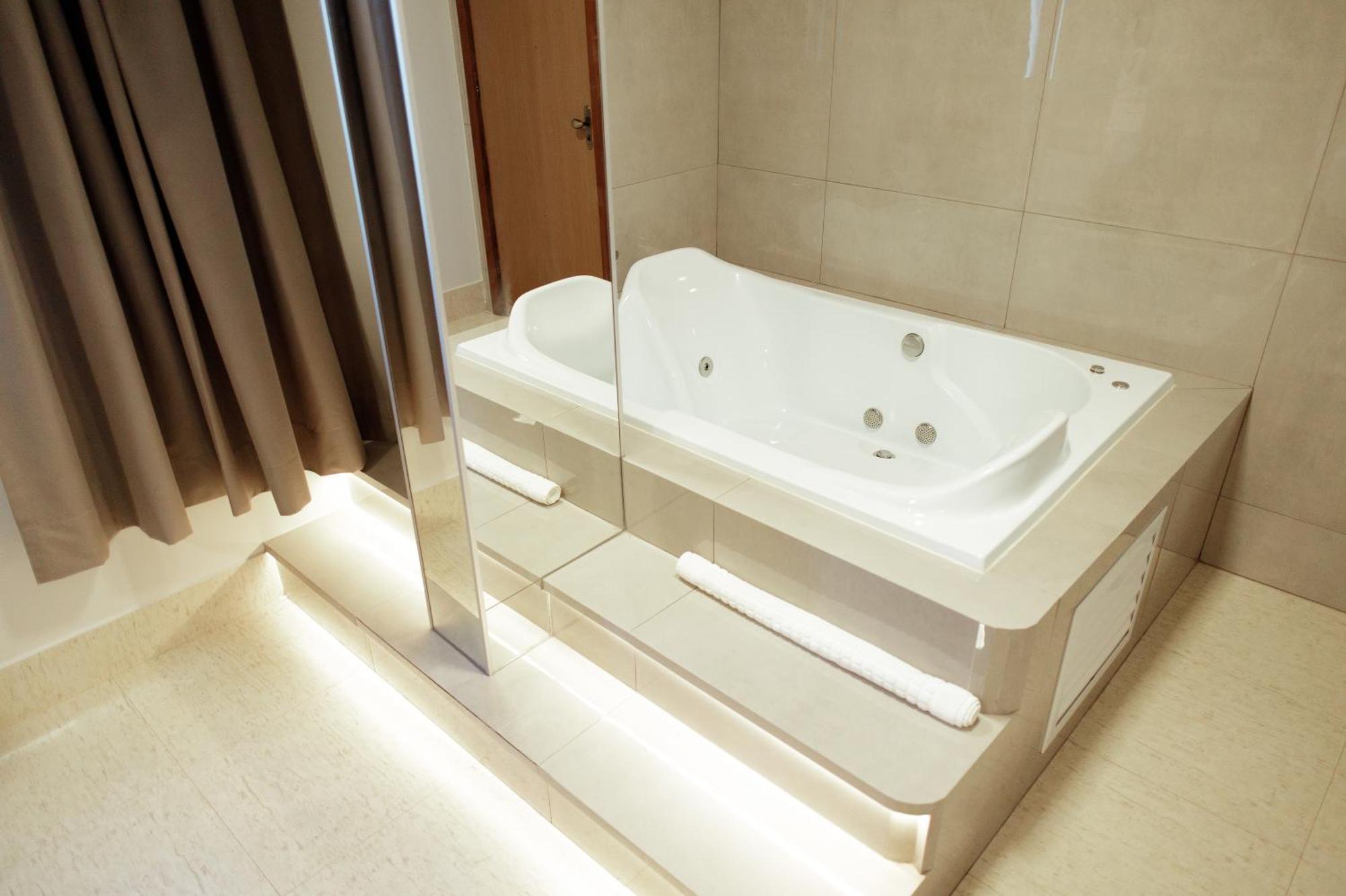 Roma Hotel By H Hoteis - Airport Brasília Extérieur photo